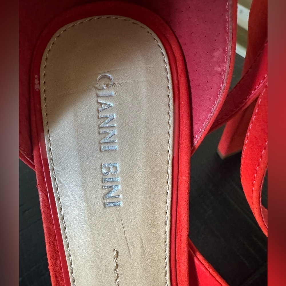 Gianni Bini heeled strapy sandal Red Suede SZ 10 New - Picture 2 of 11
